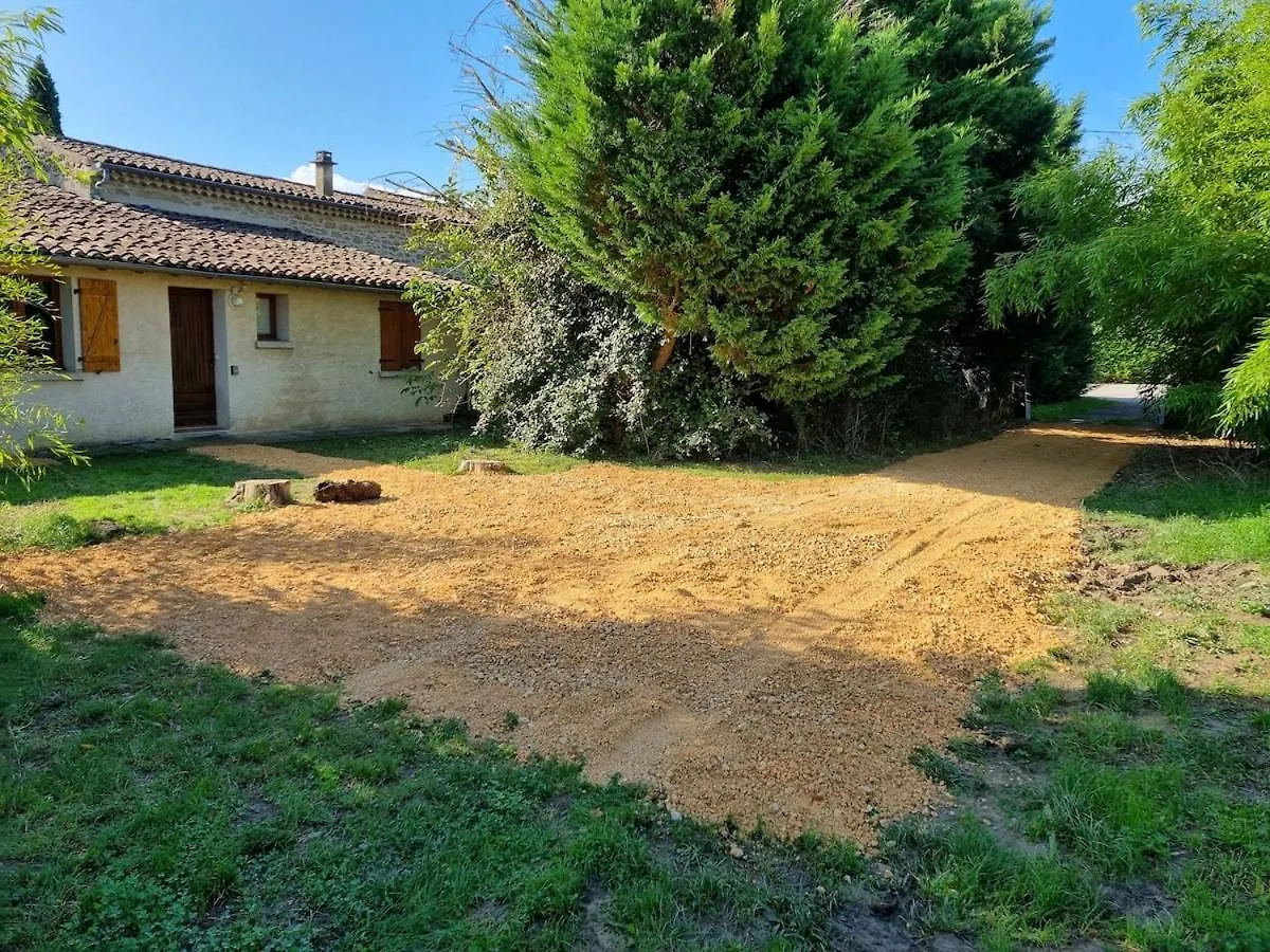 Holiday home Charmante Maison A La Campagne Grane